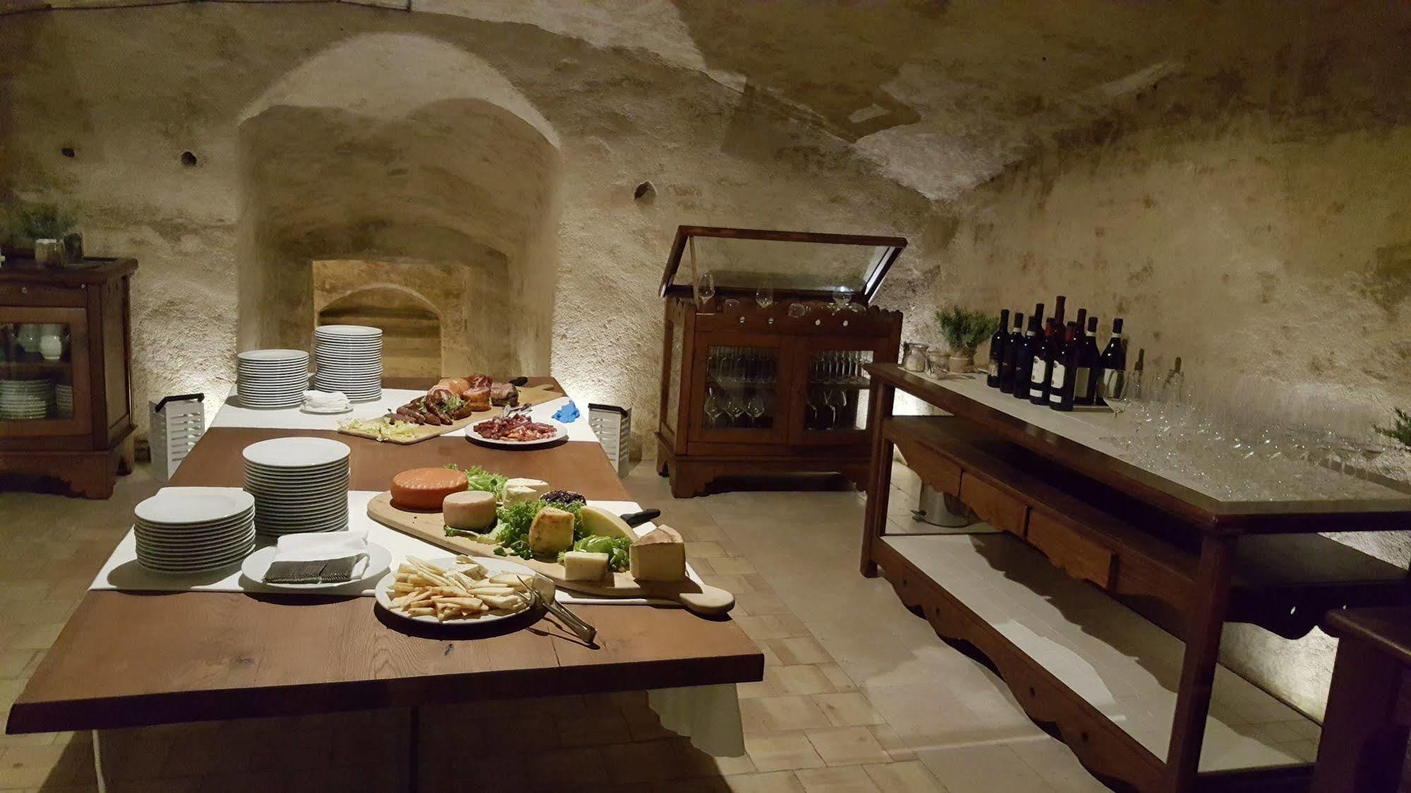 Masseria Fortificata San Francesco Matera Exterior photo
