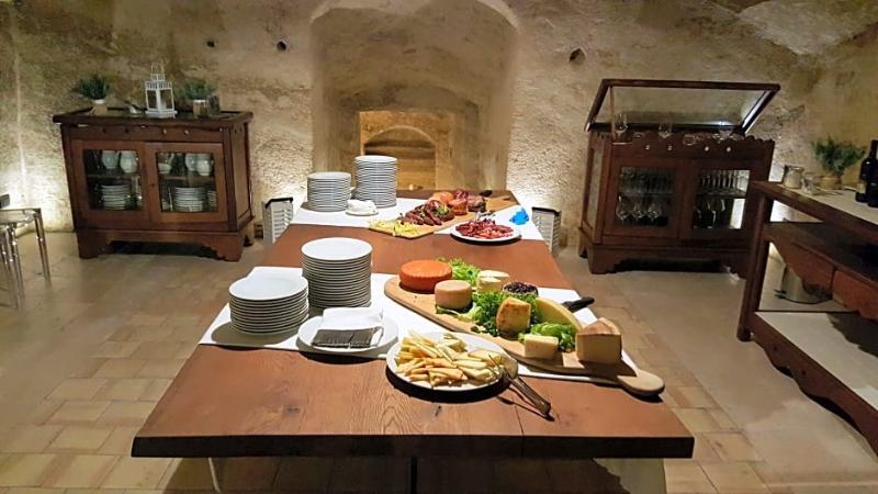 Masseria Fortificata San Francesco Matera Exterior photo